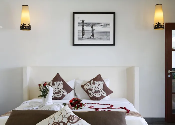 Nunia Boutique Villa *