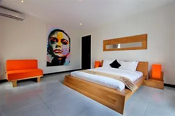 Nunia Boutique Villa *
